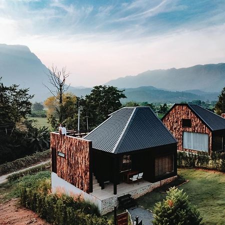 The Campian Hotel Chiang Mai Exterior photo