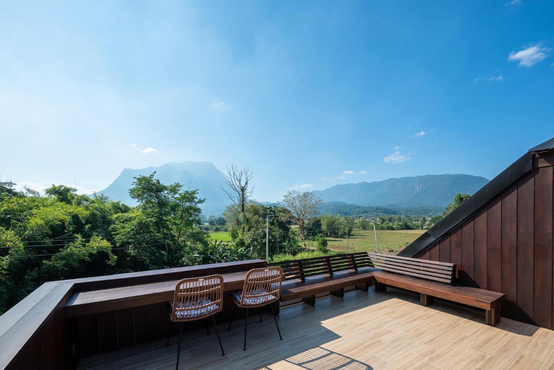 The Campian Hotel Chiang Mai Exterior photo
