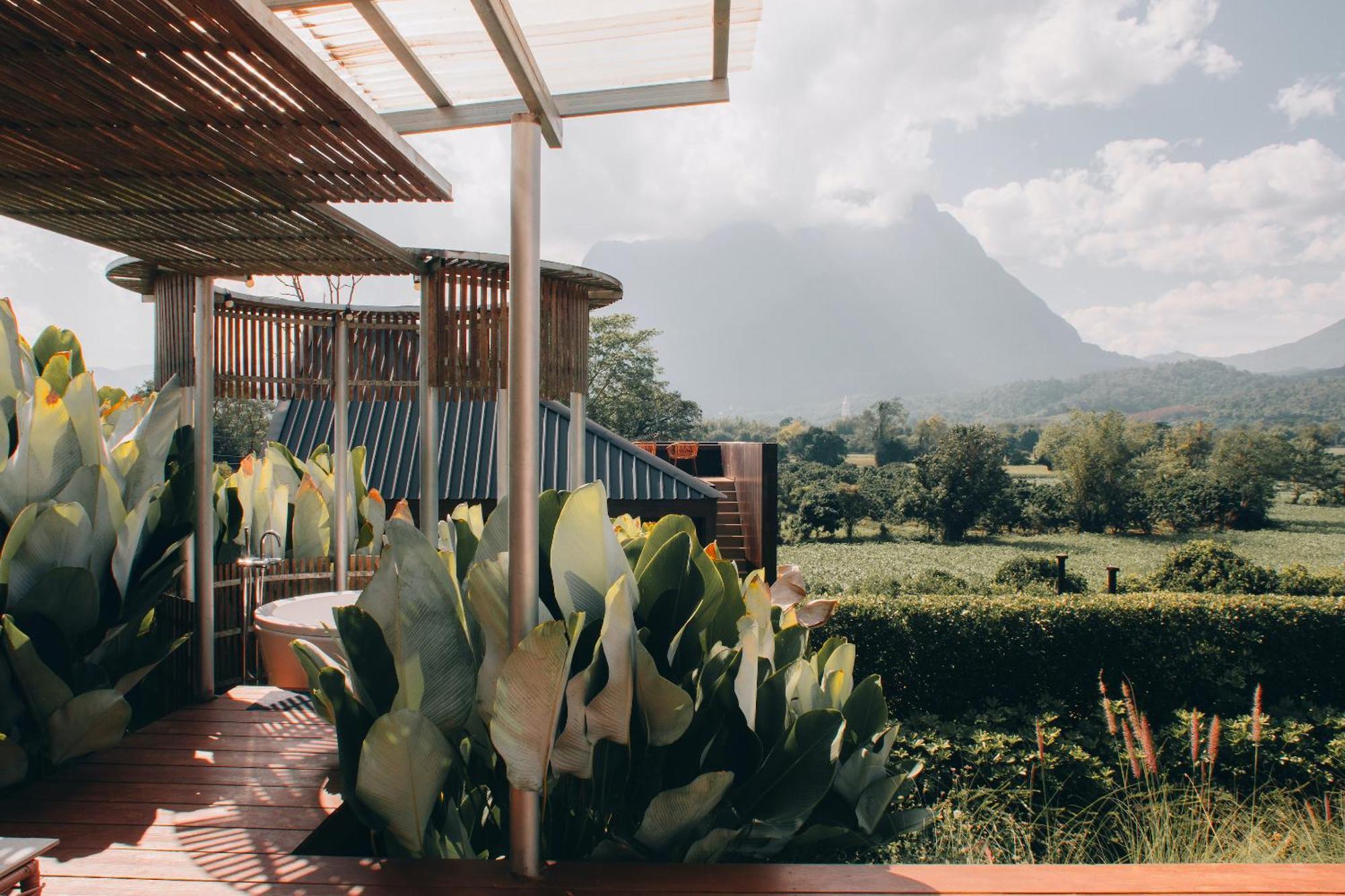 The Campian Hotel Chiang Mai Exterior photo
